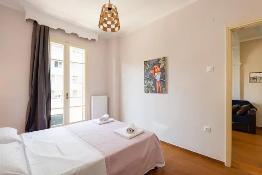 Private Pristine Balcony Home- Heart Of The Center Tesalonika Bagian luar foto